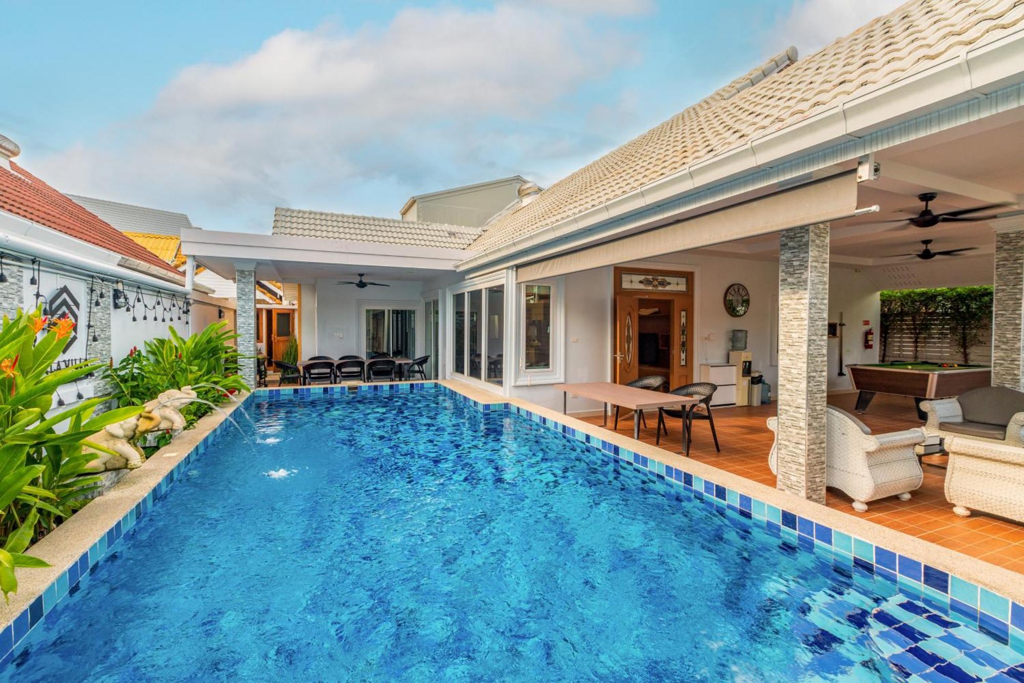 Pattaya Private Villa - Pool,Sauna,Snooker,Bbq Zewnętrze zdjęcie